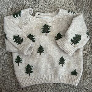 Zara Cream Sweater with Green Pattern